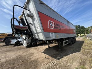 WIELTON	Lawrance David Tri-axle Tipper Trailer ( Wood Chipper )-image