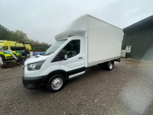 FORD	Transit 350 L3 RWD Ecoblue 130PS (1996cc) Luton van-image