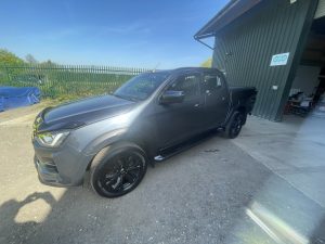 ISUZU	D-Max Diesel 1.9 V-Cross 4X4 Auto-image