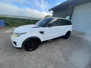 LAND ROVER	Range Rover Sport E 3.0 SDV6 HSE-image