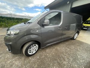 VAUXHALL Vivaro 2700 Sport CDTI-image