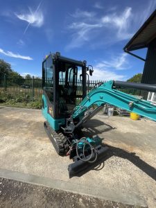 SUNWARD	SWE17F Excavator W/ X3 Buckets-image